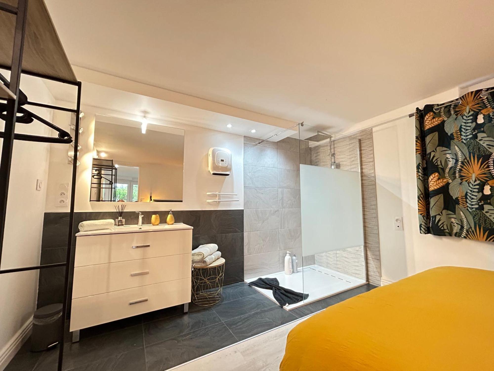 Appart-One Terrasse Jacuzzi Parking การ์กาซอน ภายนอก รูปภาพ
